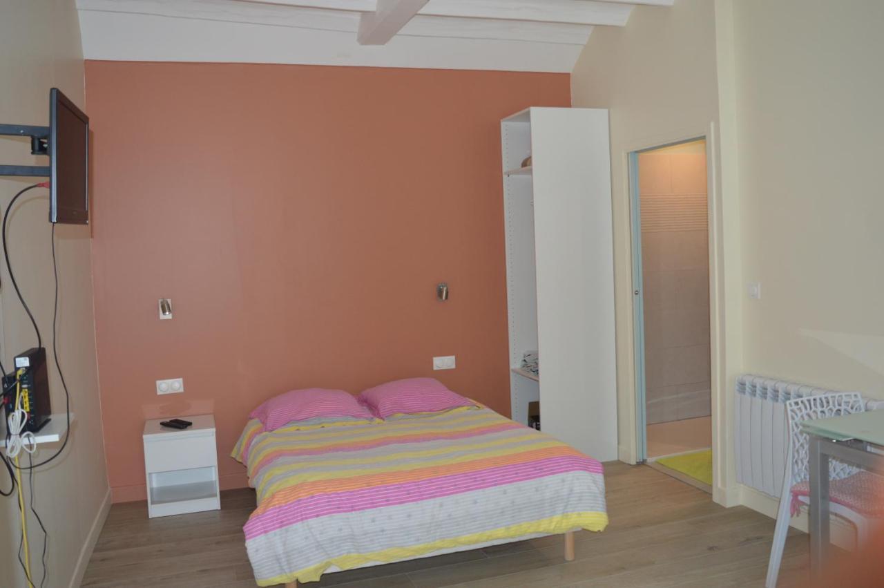 Aux Thermes Saint-Amand-les-Eaux Exterior foto